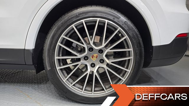 Porsche CAYENNE 3.0 купить на сайте DeffCars