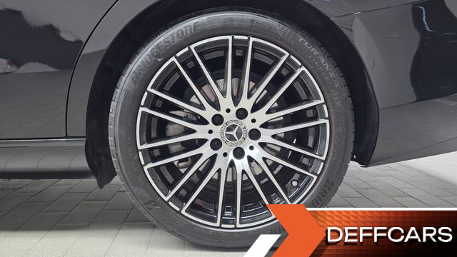 Mercedes C-CLASS C300 4MATIC Avantgarde купить на сайте DeffCars