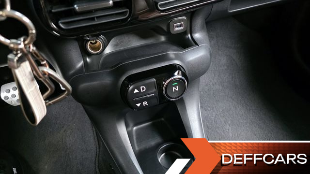 Citroen C4 CACTUS 1.6 BlueHDi Feel купить на сайте DeffCars