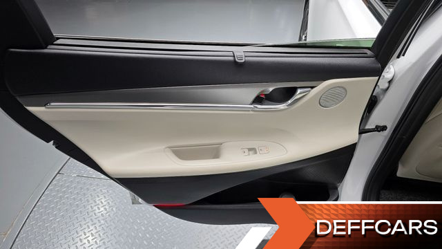 Hyundai GRANDEUR 2.5 Le Blanc купить на сайте DeffCars