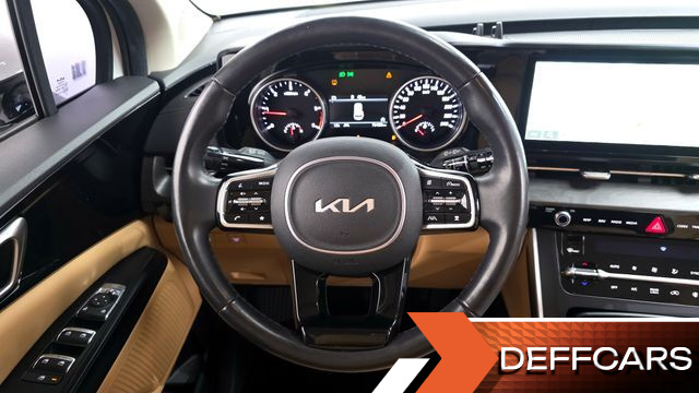 Kia CARNIVAL 9-Seater Prestige купить на сайте DeffCars