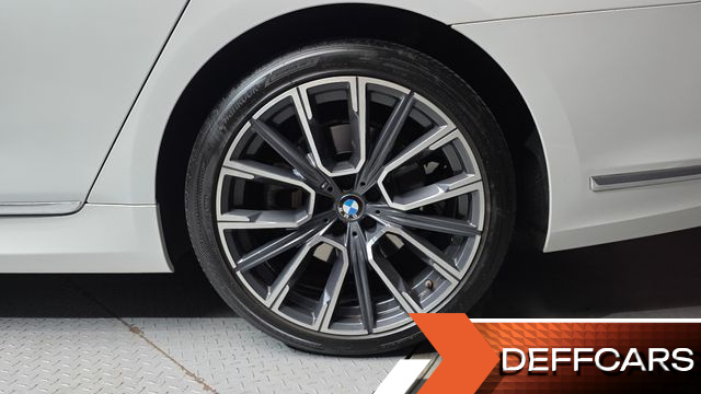 BMW 7-SERIES 740Li xDrive M Sport Package купить на сайте DeffCars