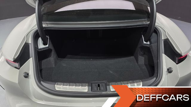 Porsche TAYCAN 4S купить на сайте DeffCars