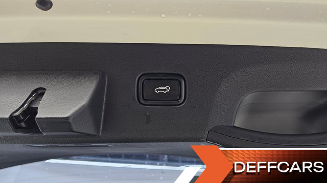 Kia SPORTAGE Nobleless 2WD купить на сайте DeffCars