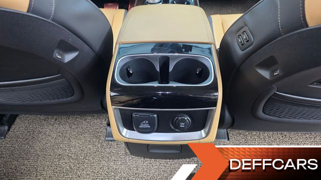Kia CARNIVAL Diesel 9-Seater Signature купить на сайте DeffCars