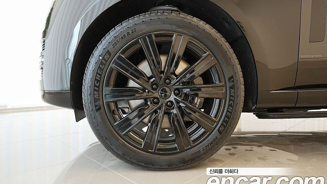 Land Rover RANGE ROVER P530 Autobiography Long Wheel Base купить на сайте DeffCars