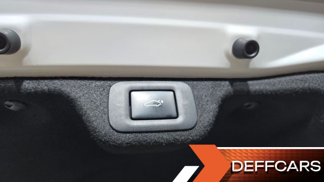 Toyota CROWN 2.5 4WD Hybrid купить на сайте DeffCars
