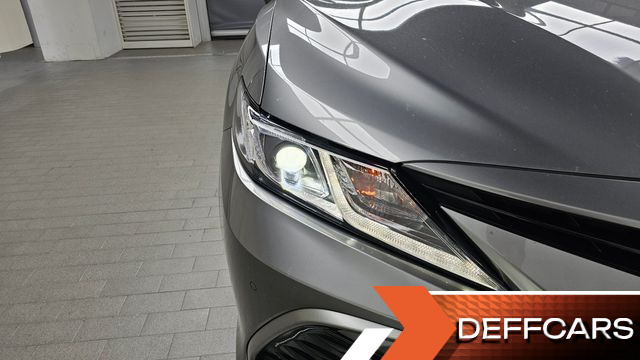 Toyota CAMRY 2.5 LE Hybrid купить на сайте DeffCars