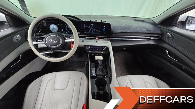 Hyundai AVANTE 1.6 Inspiration купить на сайте DeffCars