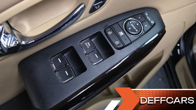 Kia CARNIVAL 9-Seater Noblesse Special купить на сайте DeffCars