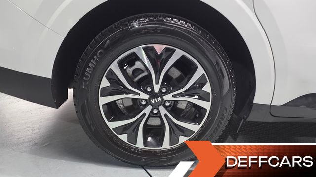 Kia CARNIVAL 9-Seater Prestige купить на сайте DeffCars