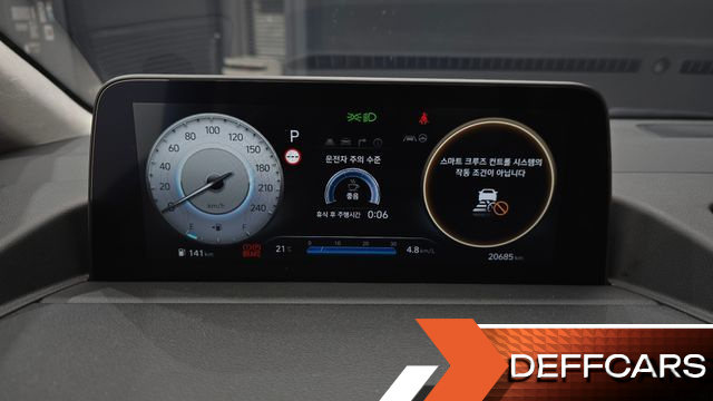 Hyundai STARIA 4WD Lounge 9-Seater Prestige купить на сайте DeffCars