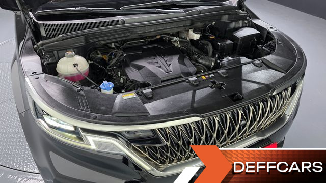 Kia CARNIVAL Gasoline 9-Seater Noblesse купить на сайте DeffCars