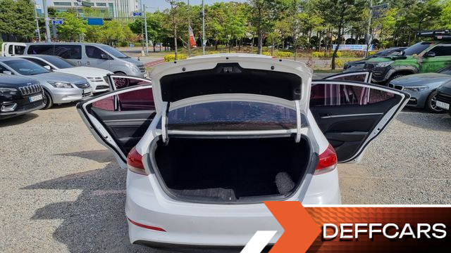 Hyundai AVANTE 1.6 GDI Value Plus купить на сайте DeffCars