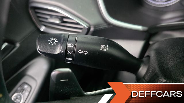 Hyundai SANTAFE Diesel 2.2 2WD Prestige купить на сайте DeffCars