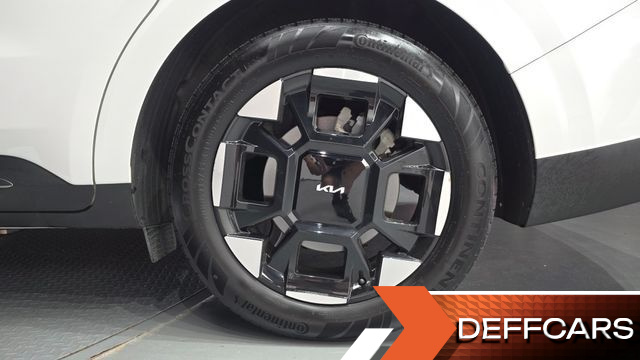 Kia CARNIVAL Gasoline 9-Seater Signature купить на сайте DeffCars