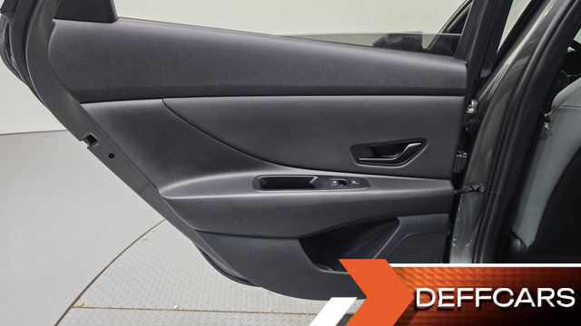 Hyundai AVANTE 1.6 Inspiration купить на сайте DeffCars