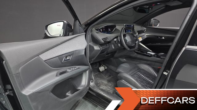 Peugeot 5008 1.2 Pure Tech Allure купить на сайте DeffCars