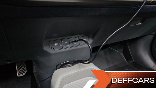 Kia EV3 Long Range 2WD Earth купить на сайте DeffCars