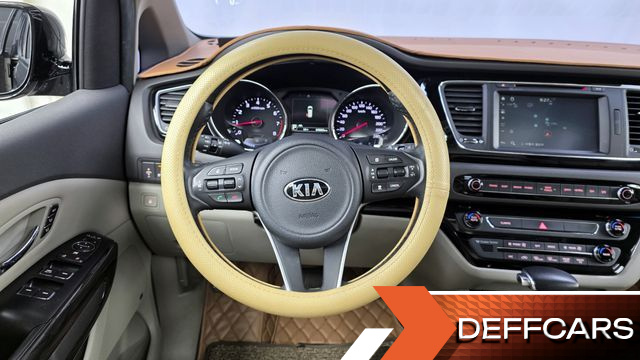 Kia CARNIVAL Gasoline 7-seater Limousine President купить на сайте DeffCars