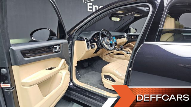 Porsche CAYENNE 3.0 купить на сайте DeffCars