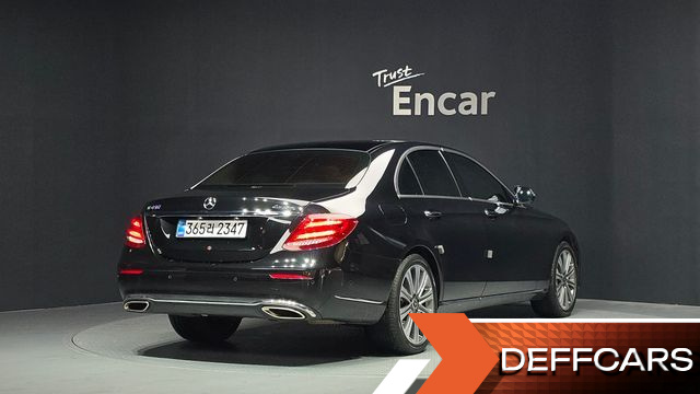 Mercedes E-CLASS E450 4MATIC Exclusive купить на сайте DeffCars