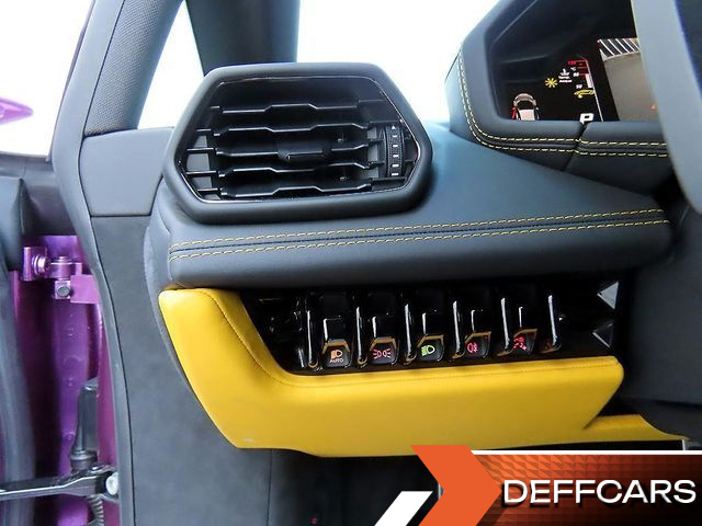 Lamborghini HURACAN LP640-2 Tecnica купить на сайте DeffCars