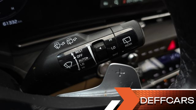 Kia CARNIVAL Gasoline 9-Seater Signature купить на сайте DeffCars