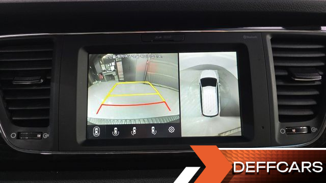 Kia CARNIVAL 9-Seater Noblesse Special купить на сайте DeffCars