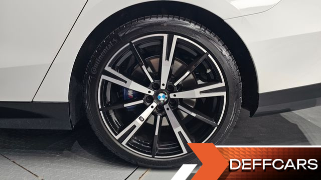 BMW 5-SERIES 530i xDrive M Sport купить на сайте DeffCars