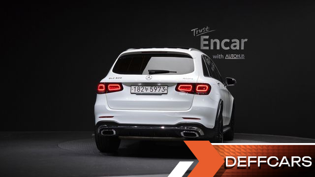 Mercedes GLC-CLASS GLC300 4MATIC Premium купить на сайте DeffCars