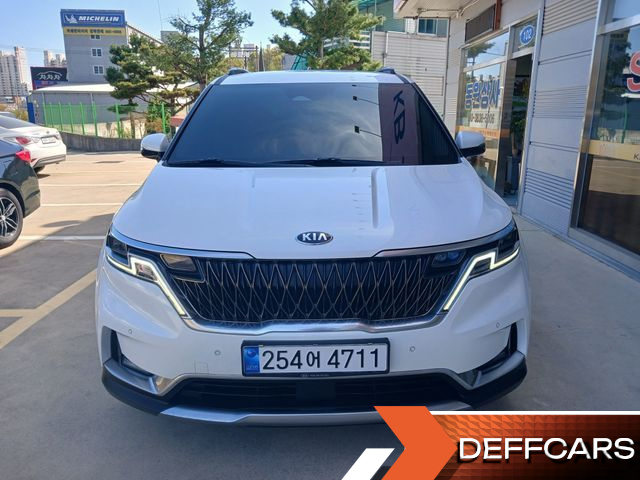 Kia CARNIVAL 9-Seater Noblesse купить на сайте DeffCars