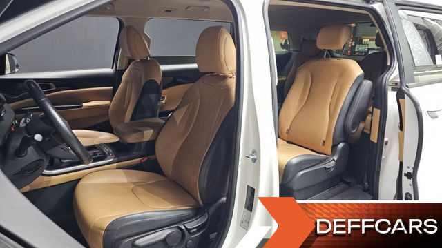 Kia CARNIVAL 9-Seater Prestige купить на сайте DeffCars