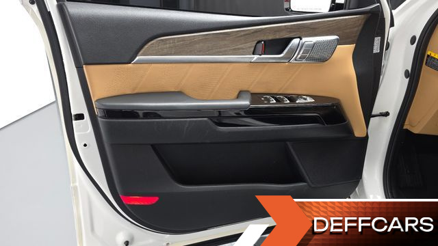 Kia MOHAVE Diesel 3.0 4WD 5-Seater Masters купить на сайте DeffCars