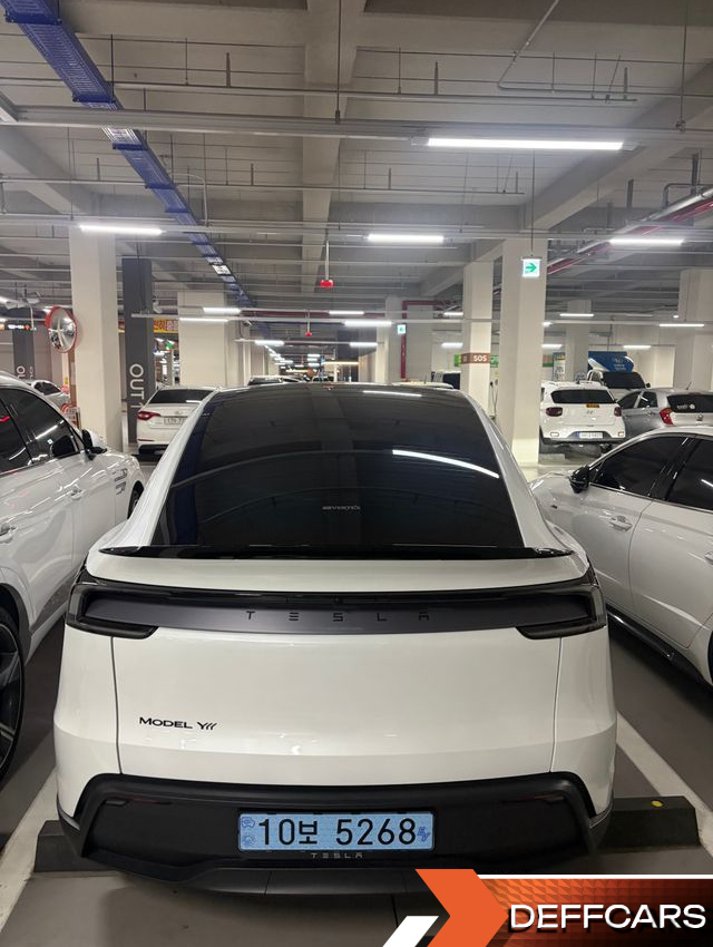 Tesla MODEL Y L Long Range AWD купить на сайте DeffCars