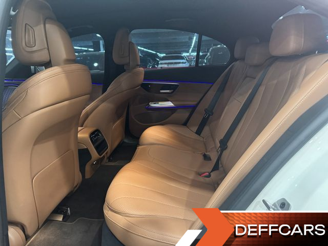Mercedes E-CLASS E220d 4MATIC Exclusive купить на сайте DeffCars