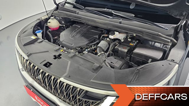 Kia CARNIVAL 9-Seater Signature купить на сайте DeffCars