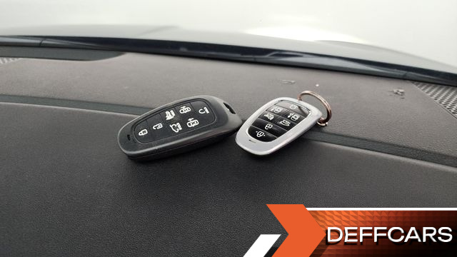 Hyundai SONATA 1.6 Turbo Premium Family купить на сайте DeffCars