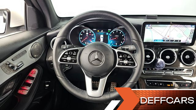 Mercedes GLC-CLASS GLC300 4MATIC Premium купить на сайте DeffCars
