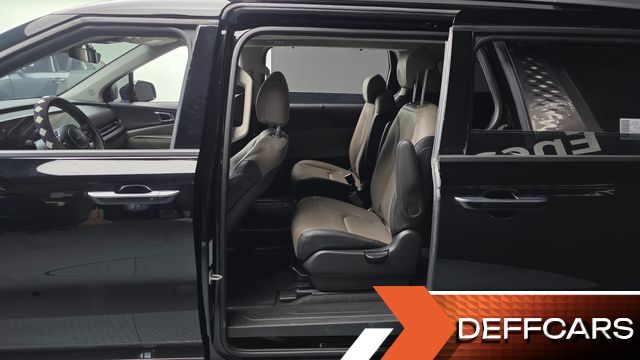 Kia CARNIVAL 9-Seater Noblesse купить на сайте DeffCars