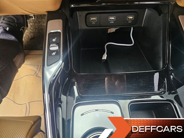 Kia SORENTO Diesel 2.2 2WD Signature купить на сайте DeffCars