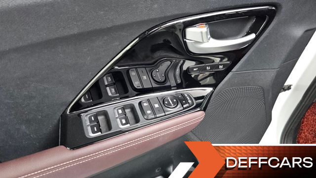 Kia NIRO 1.6 HEV Noblesse Special купить на сайте DeffCars
