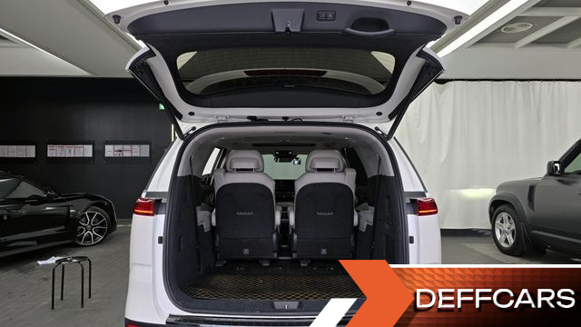 Kia CARNIVAL 7-Seater Signature купить на сайте DeffCars