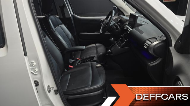 Hyundai CASPER Inspiration купить на сайте DeffCars
