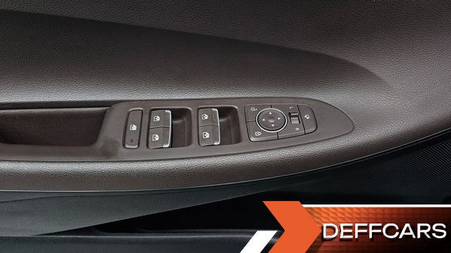Hyundai GRANDEUR 2.5 Premium купить на сайте DeffCars