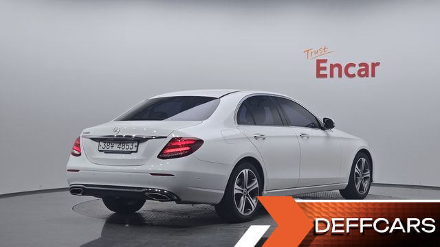 Mercedes E-CLASS E300 Avantgarde купить на сайте DeffCars