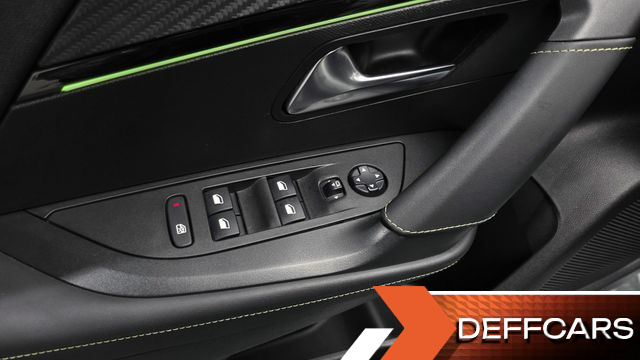 Peugeot 2008 1.5 BlueHDi GT Line купить на сайте DeffCars