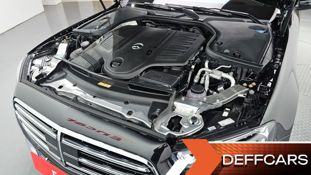Mercedes E-CLASS E450 4MATIC Exclusive купить на сайте DeffCars