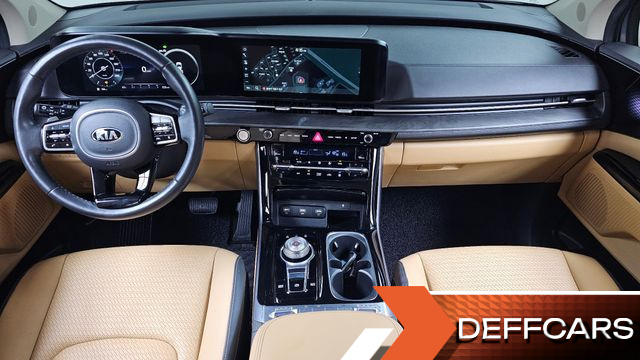 Kia CARNIVAL 9-Seater Signature купить на сайте DeffCars
