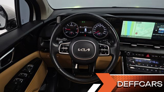 Kia CARNIVAL 9-Seater Noblesse купить на сайте DeffCars